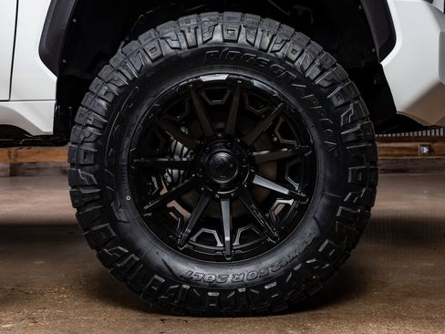 Used 2026 Toyota Tundra SR image 12