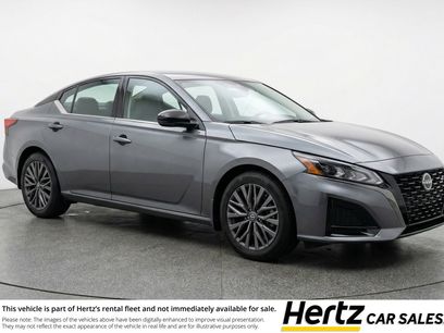 Used 2025 Nissan Altima 2.5 SV