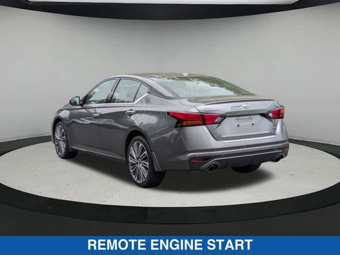 Used 2023 Nissan Altima 2.5 SL image 6