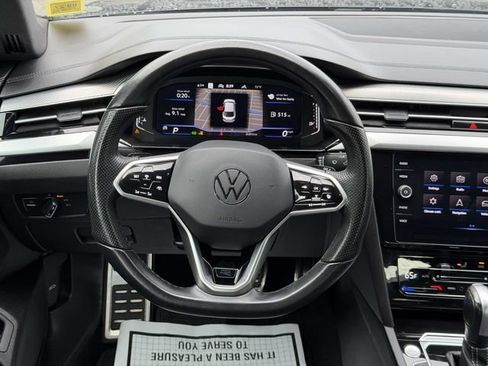 Used 2023 Volkswagen Arteon SE FWD image 15