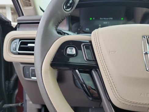 Certified 2023 Lincoln Aviator Reserve w/ Equipment Group 201A image 23