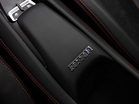 Used 2021 Ferrari F8 Tributo RWD image 36