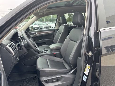 Used 2021 Volkswagen Atlas SE image 9