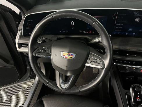 Used 2024 Cadillac XT4 Premium Luxury AWD/4WD image 13