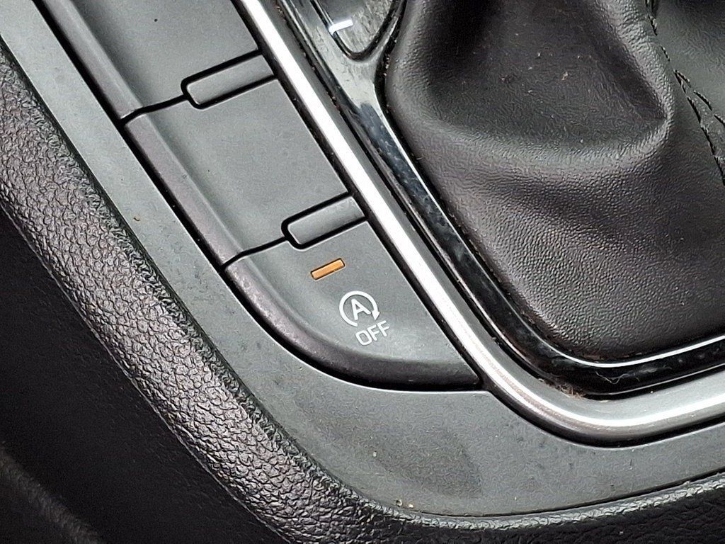 Used 2023 Hyundai Kona SEL w/ Cargo Package FWD image 25