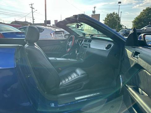 Used 2014 Ford Mustang Premium w/ Equipment Group 202A image 16