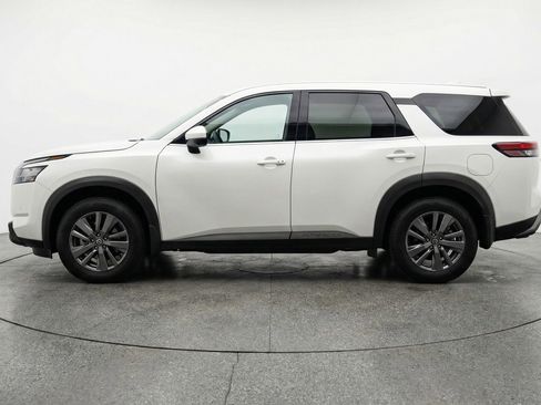 Used 2025 Nissan Pathfinder SV FWD image 5