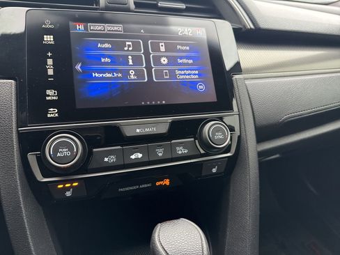 Used 2018 Honda Civic EX image 21