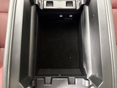 Certified 2025 MAZDA CX-70 3.3 Turbo S w/ Premium Package image 36