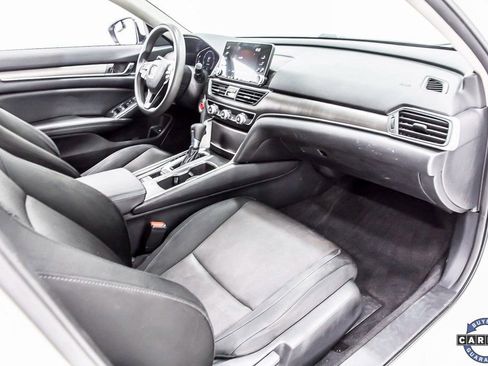Used 2019 Honda Accord LX image 31