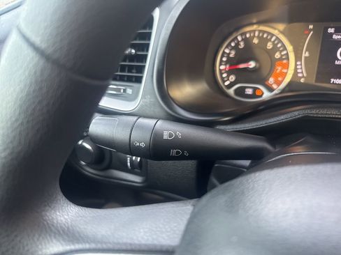 Used 2020 Jeep Renegade Sport image 20