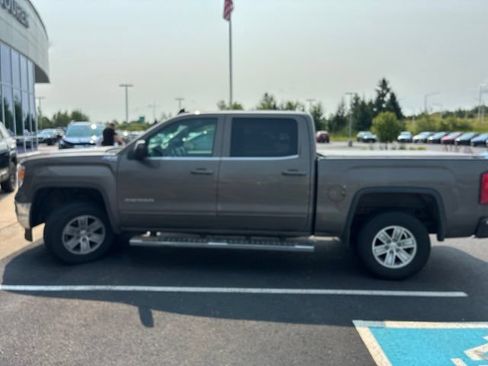 Used 2015 GMC Sierra 1500 SLE w/ SLE Value Package AWD/4WD image 11