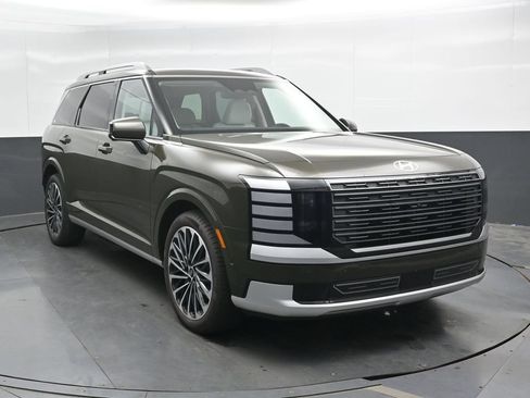 Certified 2026 Hyundai Palisade Calligraphy AWD/4WD image 5