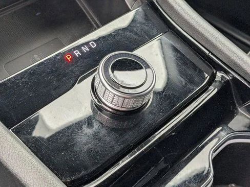 Certified 2023 Jeep Grand Cherokee Altitude image 18