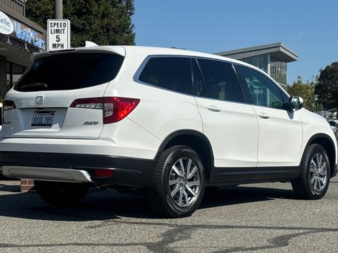 Used 2021 Honda Pilot EX-L image 4