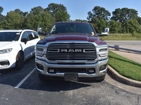 Used 2022 RAM 3500 Laramie AWD/4WD image 2