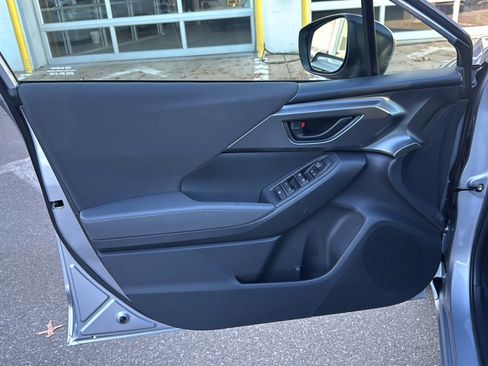 Certified 2025 Subaru Impreza 2.0i image 13