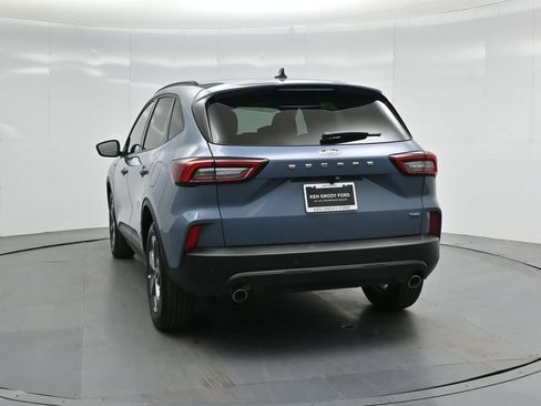 Certified 2025 Ford Escape ST-Line w/ Equipment Group 301A image 29