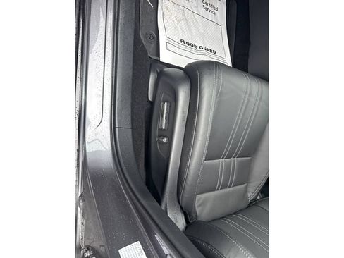 Used 2026 Honda HR-V EX-L image 16