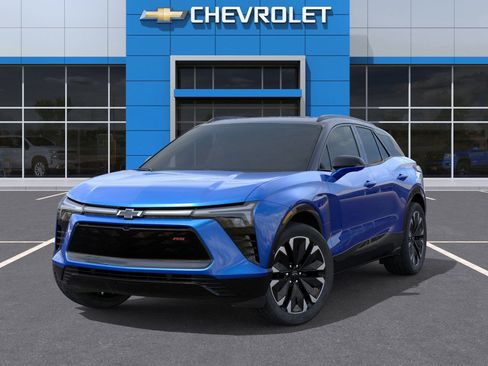 New 2025 Chevrolet Blazer EV RS image 6