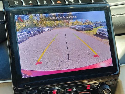 New 2025 Jeep Grand Cherokee Limited image 14