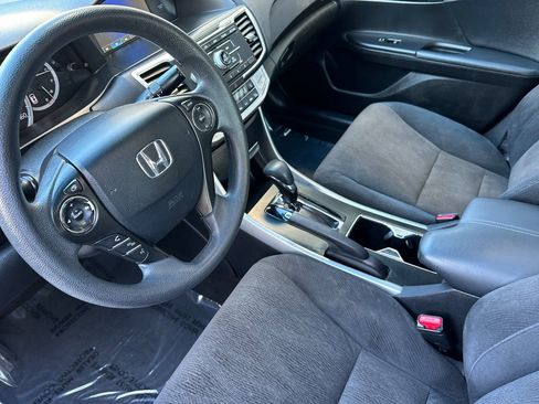Used 2013 Honda Accord EX image 9