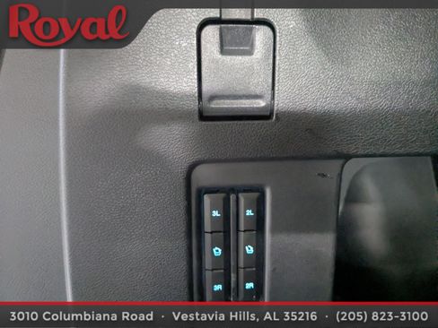Used 2022 Ford Expedition XLT image 14