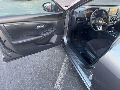 Used 2023 Nissan Sentra SV FWD image 20