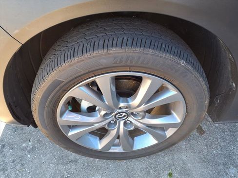 Used 2024 MAZDA CX-30 AWD 2.5 S w/ Premium Package image 13