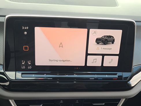 New 2025 Volkswagen Atlas Peak Edition SE image 14