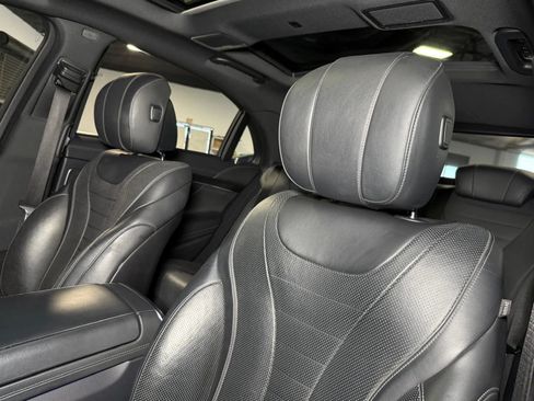Used 2015 Mercedes-Benz S 550 Sedan image 30
