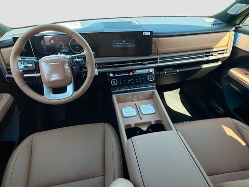 New 2026 Hyundai Santa Fe Limited FWD image 17