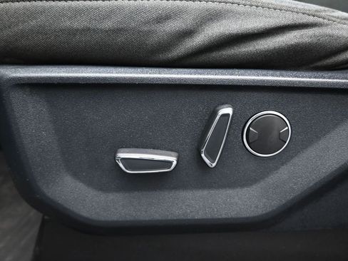 Used 2021 Ford F150 XLT w/ Equipment Group 302A High image 10