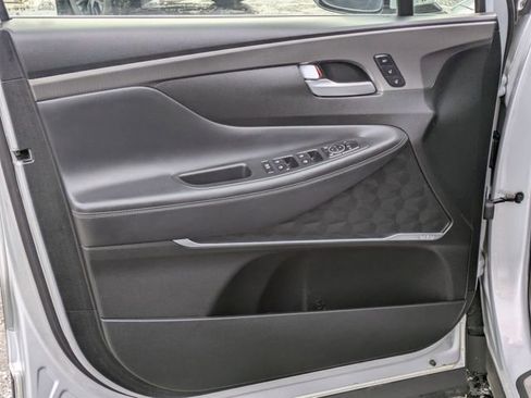 Used 2019 Hyundai Santa Fe AWD image 12
