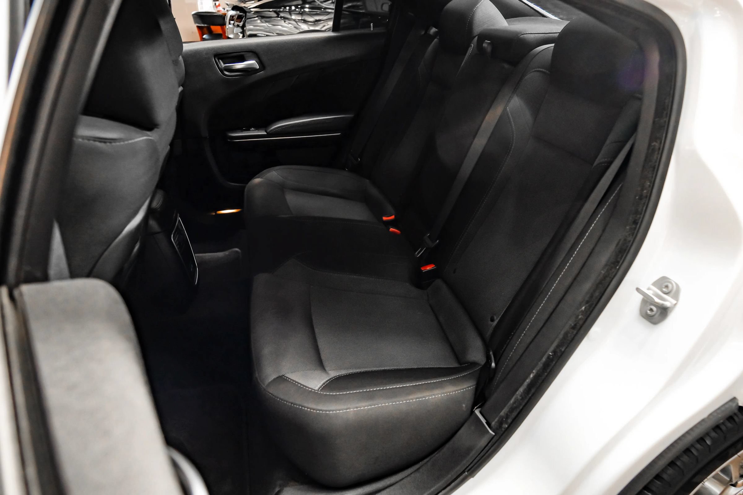 Used 2016 Dodge Charger SXT w/ Navigation & Travel Group RWD image 43