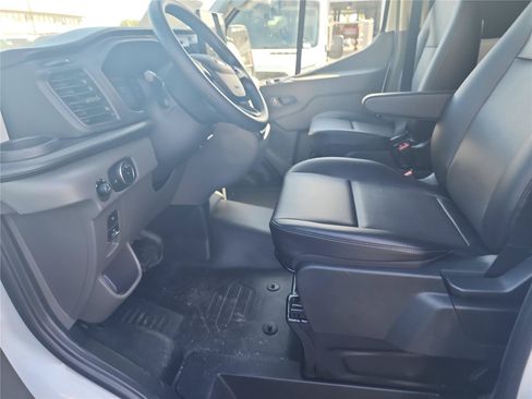 New 2026 Ford Transit 250 148 Medium Roof w/ Load Area Protection Package RWD image 11