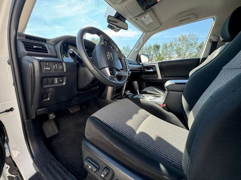 Used 2024 Toyota 4Runner SR5 image 4