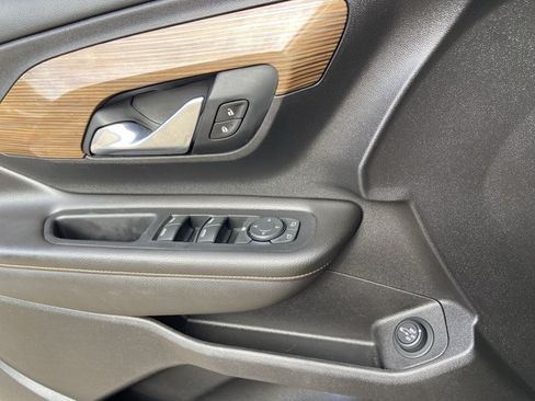 Used 2021 GMC Terrain SLE w/ Driver Convenience Package FWD image 47