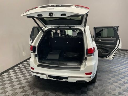 Used 2019 Jeep Grand Cherokee High Altitude AWD/4WD image 23