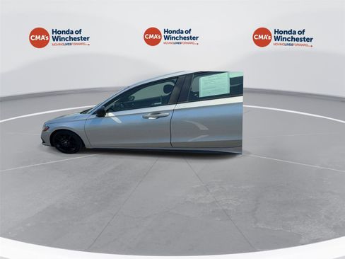 Used 2024 Honda Civic Sport image 5