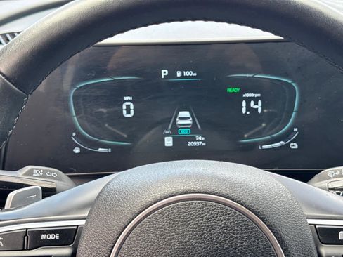 Used 2023 Kia Sportage EX image 18