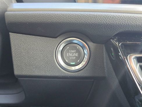 New 2026 Chevrolet Traverse LT image 26