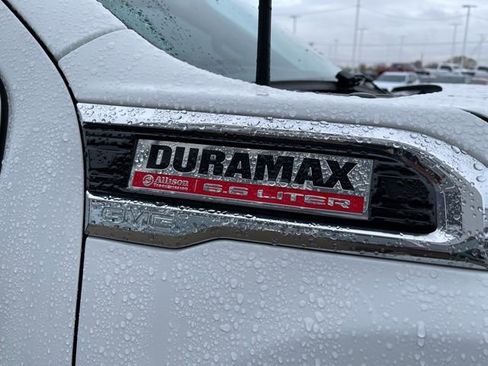 Used 2021 GMC Sierra 2500 Denali w/ Denali Ultimate Package image 25