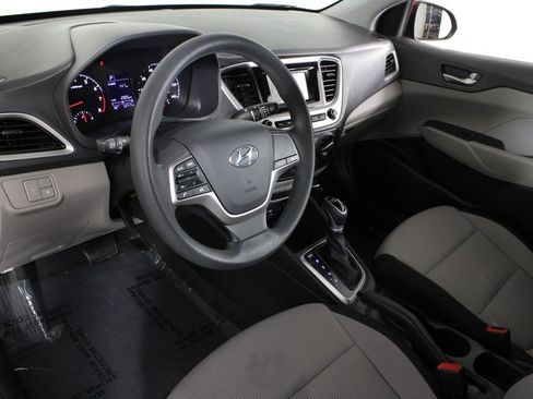 Used 2020 Hyundai Accent SE image 16