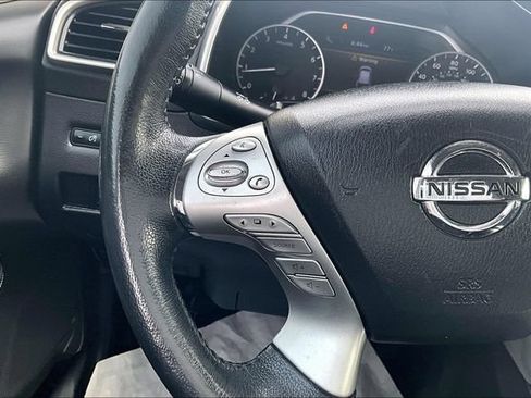 Used 2018 Nissan Murano SV AWD/4WD image 11