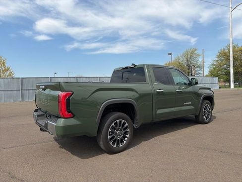 Used 2022 Toyota Tundra Limited image 6