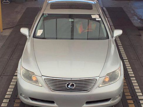 Used 2008 Lexus LS 460 image 2
