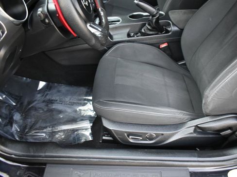 Used 2019 Ford Mustang GT image 23