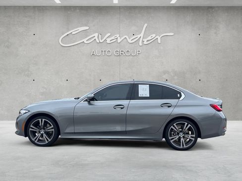 Used 2024 BMW 330i Sedan w/ Convenience Package RWD image 15
