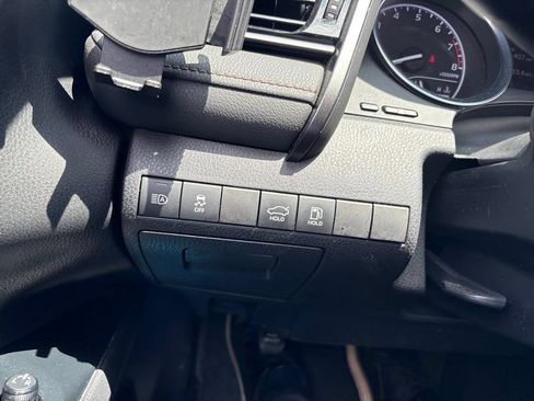 Used 2019 Toyota Camry LE FWD image 46